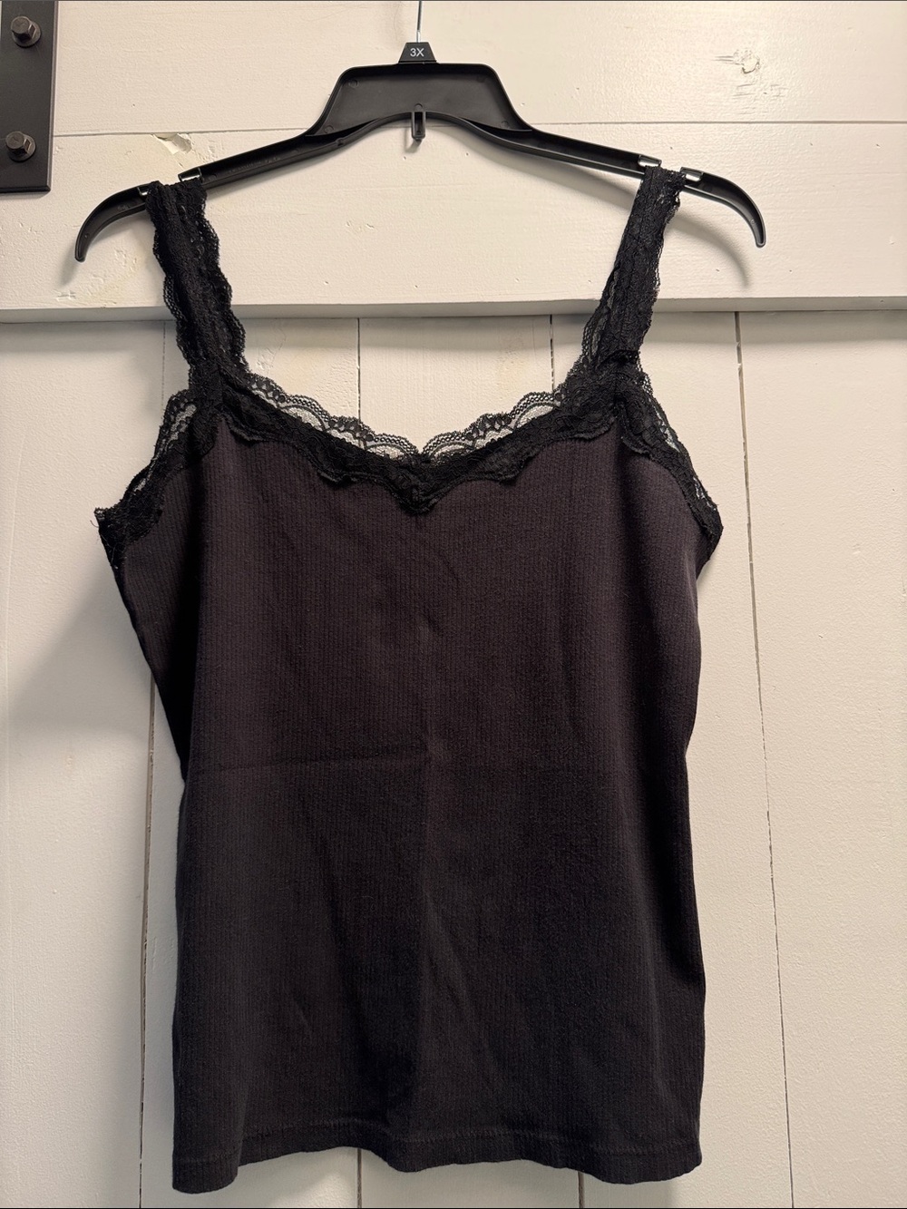 Maurice’s Black lace Trimmed Ribbed Tank Top XL Cami Layering